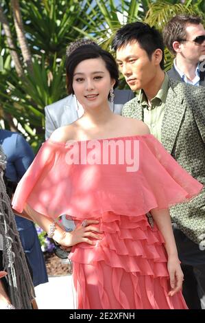 'L'actrice chinoise Fan Bingbing pose lors de la séance photo du film ''Rizhao Chongqing'' (Chongqing Blues) présenté en compétition au 63e Festival de Cannes, le 13 mai 2010. Photo de Hahn-Nebinger-Orban/ABACAPRESS.COM' Banque D'Images