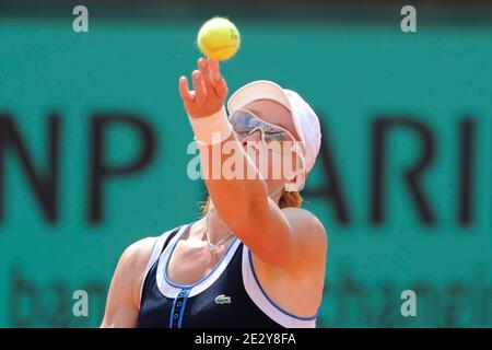 Samantha Stosur en Australie. Elle est battue par Francesca Schiavone en Italie 6-4, 7-6 lors de la finale des femmes de l'Open de tennis Roland-Garros au stade Roland-Garros, Paris, France, le 5 juin 2010. Photo de Henri Szwarc/ABACAPRESS.COM Banque D'Images