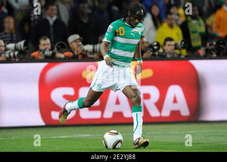 Gervinho de Côte d'Ivoire lors du match de football de la coupe du monde de la FIFA, Afrique du Sud 2010, groupe G, Brésil contre Côte d'Ivoire au stade de football de la ville de football à Johannesburg, Afrique du Sud, le 20 juin 2010. Le Brésil a gagné 3-1. Photo de Henri Szwarc/ABACAPRESS.COM Banque D'Images