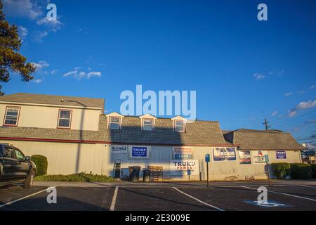Augusta, GA USA - 01 02 21: Le siège du parti républicain GOP signe sur un mur Banque D'Images