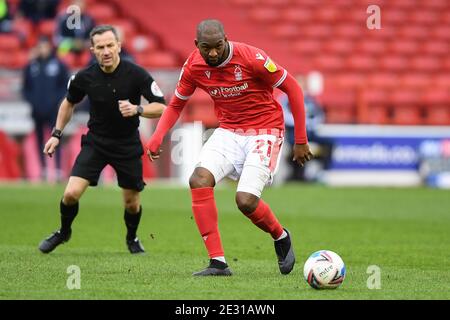 NOTTINGHAM, ANGLETERRE. JAN 16TH Samba Sow (21) de la forêt de Nottingham en action pendant le match de championnat Sky Bet entre la forêt de Nottingham et Millwall au City Ground, Nottingham, le samedi 16 janvier 2021. (Credit: Jon Hobley | MI News) Credit: MI News & Sport /Alay Live News Banque D'Images