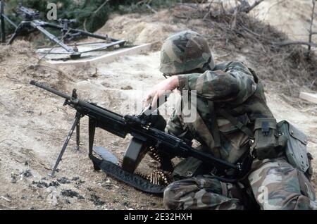 M249 FN MINIMI DM-ST-86-05374. Banque D'Images