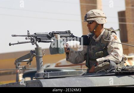 M249 FN MINIMI DF-SD-05-13491. Banque D'Images