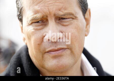 Le député socialiste français Jean-Christophe Cambadelis est photographié le deuxième jour du camp d'été annuel du Parti socialiste français (PS) qui s'est tenu à la Rochelle, dans l'ouest de la France, le 28 août 2010. Photo de Bernard Patrick/ABACAPRESS.COM Banque D'Images