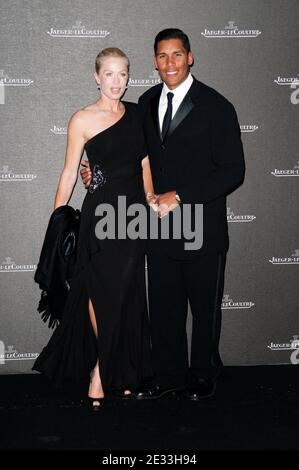 Donnie Edwards et sa femme Kathryn Edwards participent au parti Jaeger LeCoultre qui s'est tenu au Teatro alle TESE lors du 67e Festival international du film de Venise le 7 septembre 2010 à Venise, en Italie. Photo de Nicolas Genin/ABACAPRESS.COM Banque D'Images