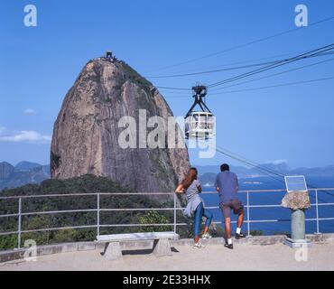 Téléphérique de Sugarloaf (Bondinho do Pão de Açúcar), Morro da Urca, Rio de Janeiro, République du Brésil Banque D'Images