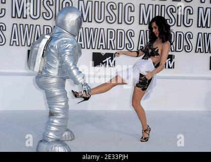 Katy Perry participe aux Video Music Awards 2010 au Nokia Theatre de Los Angeles, en Californie, le 12 septembre 2010. Photo de Lionel Hahn/ABACAPRESS.COM. (Photo : Katy Perry) Banque D'Images