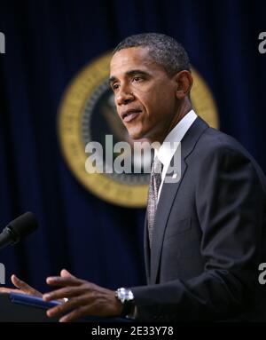 « LE président AMÉRICAIN Barack Obama fait une annonce sur l'expansion de son initiative « Educate to Innovate » visant à améliorer la science, la technologie, l'ingénierie et l'enseignement des mathématiques (STEM) à l'Auditorium de la Cour du Sud de la Maison Blanche à Washington, DC, Etats-Unis, le 16 septembre 2010. The change the Equation les membres du conseil d'administration présents à l'événement étaient : Craig Barrett, ancien PDG et président du conseil d'administration, Intel et président du conseil d'administration, change the Equation ; Sally Ride, présidente-directrice générale, Sally Ride Science et vice-présidente du conseil d'administration, change the Equation ; Ursula Burns, présidente et chef de la direction, Xerox; Glenn Britt, ce Banque D'Images