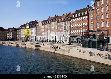 Maisons le long de Gammel Strand, Copenhague, Danemark Banque D'Images