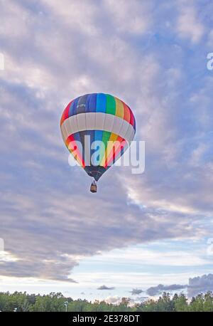 Vol en montgolfière. Banque D'Images