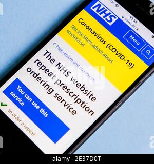 Londres, Royaume-Uni, janvier 2021, NHS App Mobile ou Smart Phone Screenshot prescription Ordering Service durant la pandémie Covid-19 Banque D'Images