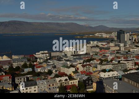 Panorama sur le toit de Reykjavik en Islande Banque D'Images