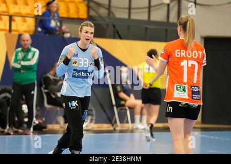 Odense, Danemark. 17 janvier 2021. Tess Wester (33) de Odense Handball vu dans le match de la Ligue des champions DELO EHF entre Odense Handball et Gyori Audi ETO KC à Sydbank Arena à Odense. (Crédit photo : Gonzales photo/Alamy Live News Banque D'Images