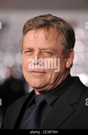 Mark Hamill arrive pour la première de Paramount Pictures 'The Fighter' au Mann Chinese Theatre à Los Angeles, CA, Etats-Unis le 6 décembre 2010. Photo de Lionel Hahn/ABACAPRESS.COM Banque D'Images