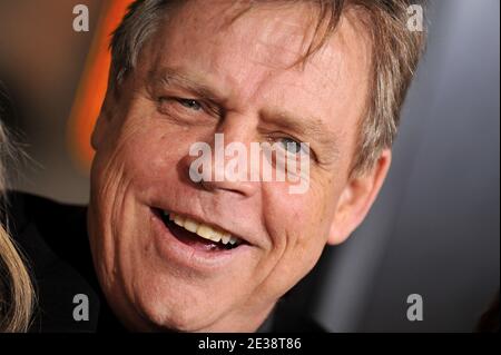 Mark Hamill arrive pour la première de Paramount Pictures 'The Fighter' au Mann Chinese Theatre à Los Angeles, CA, Etats-Unis le 6 décembre 2010. Photo de Lionel Hahn/ABACAPRESS.COM Banque D'Images