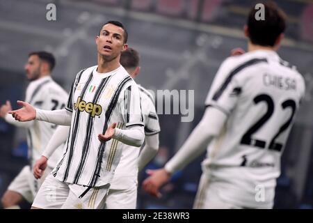 Milan, Italie. 17 janvier 2021. Cristiano Ronaldo de Juventus FC réagit lors de la série UN match de football entre le FC Internazionale et le stade Juventus FC San Siro à Milan (Italie), le 17 janvier 2021. Photo Federico Tardito/Insidefoto Credit: Insidefoto srl/Alay Live News Banque D'Images