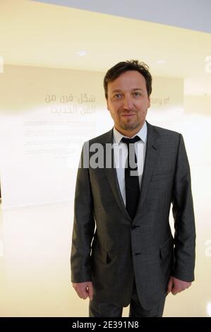 Le 14 décembre 2010, le galériste français Emmanuel Perrotan assiste à la cérémonie d'ouverture du Musée arabe d'art moderne, le Musée arabe d'art moderne, à Doha, au Qatar. Photo par Ammar Abd Rabbo/ABACAPRESS.COM Banque D'Images