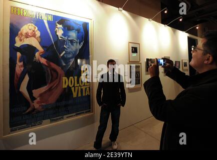 Une exposition au Macro Museum de Rome, créée par Dante Ferretti, directrice artistique italienne et lauréate d'Oscar, fait partie d'un hommage que le Festival du film de Rome dédie au réalisateur Federico Fellini pour célébrer le 50e anniversaire de son film « la Dolce Vita » à Rome, en Italie, le 29,2010 octobre. « la Dolce Vita » marque un tournant dans le monde du cinéma et redéfinit les règles du cinéma, a déclaré à Rome le réalisateur américain Martin Scorsese lors de la projection d'une version remasterisée du classique italien. PHOTO par Eric Vandeville/ABACAPRESS.COM Banque D'Images