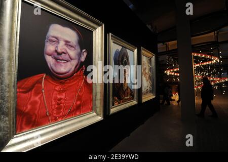 Une exposition au Macro Museum de Rome, créée par Dante Ferretti, directrice artistique italienne et lauréate d'Oscar, fait partie d'un hommage que le Festival du film de Rome dédie au réalisateur Federico Fellini pour célébrer le 50e anniversaire de son film « la Dolce Vita » à Rome, en Italie, le 29,2010 octobre. « la Dolce Vita » marque un tournant dans le monde du cinéma et redéfinit les règles du cinéma, a déclaré à Rome le réalisateur américain Martin Scorsese lors de la projection d'une version remasterisée du classique italien. PHOTO par Eric Vandeville/ABACAPRESS.COM Banque D'Images