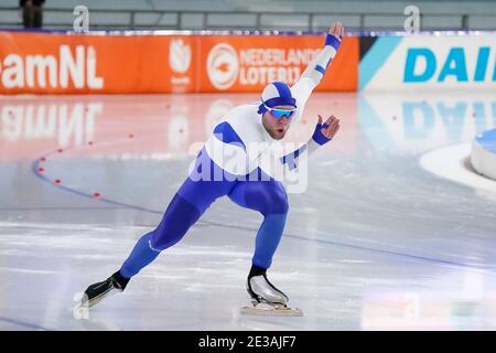 HEERENVEEN, PAYS-BAS - JANVIER 16: Samuli Suomalainen de Finlande, hein  Otterspeer des pays-Bas pendant le championnat d'Europe Allround Photo  Stock - Alamy