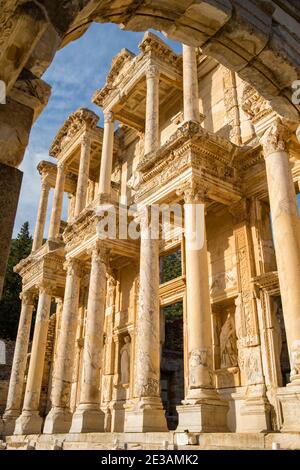 Bibliothèque de Celsus dans l'ancienne ville d'Ephèse, Turquie. Banque D'Images
