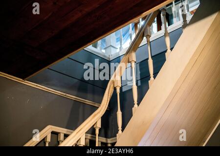 Détail de l'escalier dans le manoir Volkonsky au Musée des démembristes du mémorial régional d'Irkoutsk. Banque D'Images