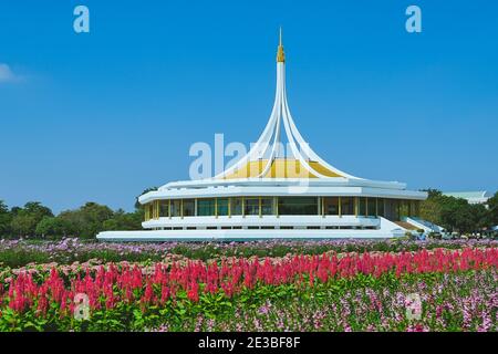 Pavillon Ratchamangkhala à Suan Luang Rama IX Park Prawet District, Bangkok, Thaïlande. Banque D'Images