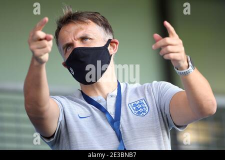 Photo du dossier datée du 13-09-2020 de la gestionnaire féminine d'Angleterre Phil Neville. Date de publication : lundi 18 2021 janvier. Banque D'Images