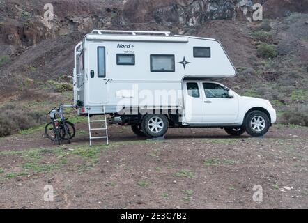 Nissan Navara pick-up avec conversion Nordstar/Nord star Camper Banque D'Images