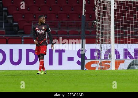 AMSTERDAM, PAYS-BAS - JANVIER 17: Lutscharel Geertruida de Feyenoord pendant le match néerlandais Eredivisie entre Ajax et Feyenoord à Johan Cruijff A Banque D'Images