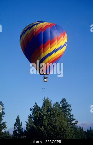 Ballon à air chaud, plus de ballons, Bend Bend, Oregon Banque D'Images