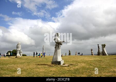 Carnoet (Bretagne, Nord-Ouest de la France) : la vallée de la Saints. Projet initié par Philippe Abjean qui souhaite créer l’île de Pâques et l’île bretonne Banque D'Images