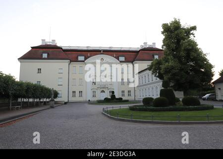 ALLEMAGNE, BERLIN, TREPTOW-KÖPENICK - 07 JUIN 2018 : bâtiment du palais Köpenick Banque D'Images