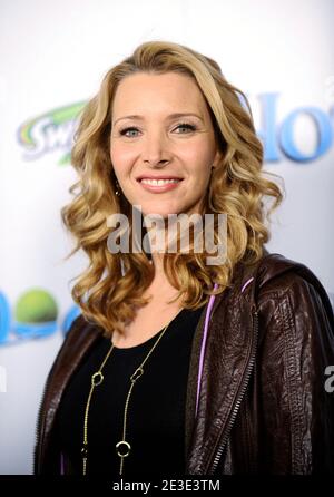 Lisa Kudrow arrive à la première de Dreamworks Pictures 'Hotel for Dogs' tenue au Grove Pacific Theatre de Los Angeles, CA, sa le 15 janvier 2009. Photo de Lionel Hahn/ABACAPRESS.COM Banque D'Images