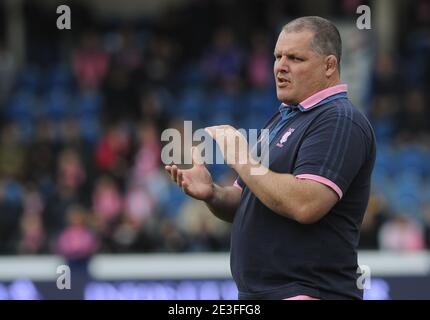 L'entraîneur du Stade Francais John McKenzie lors du match de rugby Top 14, Stade Francais contre Bourgoin au stade Jean-Bouin à Paris, France, le 7 mars 2009. Photo de Steeve McMay/ABACAPRESS.COM Banque D'Images