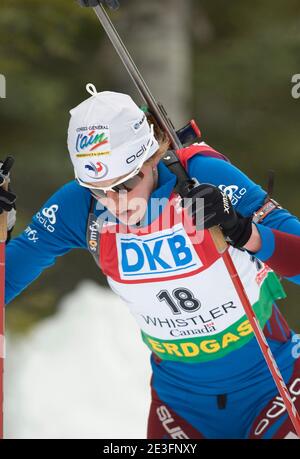 Sandrine Bailly, de France, fait du ski sur le terrain dans le Biathlon Sprint féminin de 7.5 km lors des épreuves de la coupe du monde de l'IBU de l'Université E.on Ruhrgas au parc olympique de Whistler, près de Vancouver, C.-B., Canada, le 13 mars 2009. Bailly termine neuvième. Photo de Heinz Ruckemann/Cameleon/ABACAPRESS.COM Banque D'Images