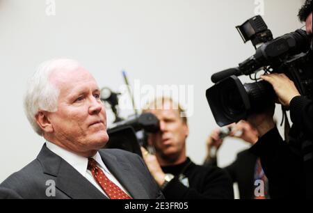 Edward Liddy, président et chef de la direction d'American International Group, témoigne lors d'une audience du comité des services financiers de la Chambre sur Capitol Hil à Washington, DC, Etats-Unis, le 18 mars 2009. Photo par Olivier Douliery/ABACAPRESS.COM Banque D'Images