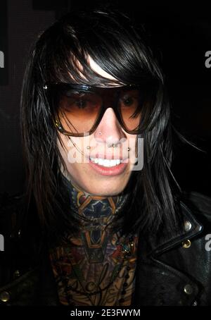 Trace Cyrus des États-Unis et de la station de métro de groupe se produit en direct au salon de Paris, France, le 24 mars 2009. Photo par ABACAPRESS.COM Banque D'Images