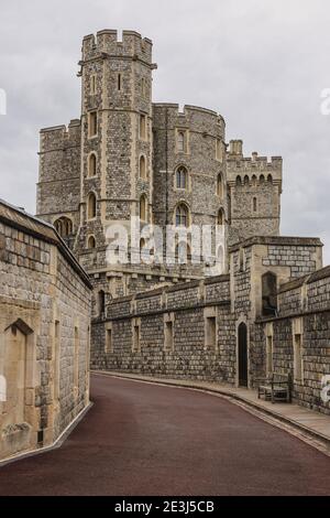 Tour à l'intérieur du château de Windsor dans le Berkshire, Angleterre, Royaume-Uni. Banque D'Images