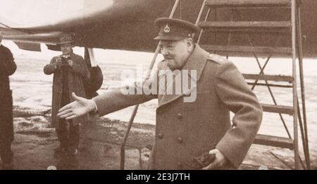 Arrivée de Winston Churchill à l'aérodrome militaire de Saki en Crimée le 3 février 1945. Banque D'Images