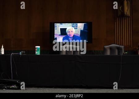 Janet Yellen, candidate du président élu Joe Biden au poste de secrétaire au Trésor, participe à distance à une audience du Comité des finances du Sénat à Washington DC, le 19 janvier 2021.Credit: Anna Moneymaker - Pool via CNP /MediaPunch Banque D'Images