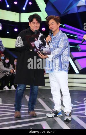 Taipei. 19 janvier 2021. Emil Chau va à l'émission de télévision de Jacky Wu® °Hot Door Night± pour promouvoir son concert qui aura lieu à Taipei en avril et à Kaohsiung en mai à Taipei, Taiwan, Chine le 19 janvier 2021.(photo de TPG) crédit: TopPhoto/Alamy Live News Banque D'Images