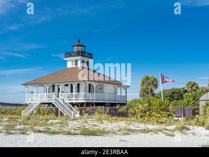 Le phare et le musée de Port Boca Grande, dans le parc national de Gasparilla Island, dans le golfe du Mexique, dans le sud-ouest de la Floride, aux États-Unis Banque D'Images