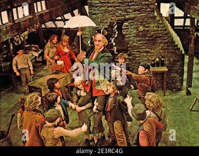 OLIVER 1968 Columbia film de photos avec Ron Moody comme Fagin Banque D'Images