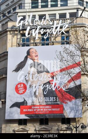 Lancement des ventes d'hiver aux Galeries Lafayette à Paris, France, le 20 janvier 2021. Photo de Lionel Urman/ABACAPRESS.COM Banque D'Images