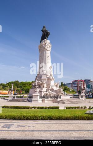 Lisbonne, Portugal - 15 août 2017 : statue de marques de Pombal ou de marquis de Pombal à la journée ensoleillée, photo verticale Banque D'Images