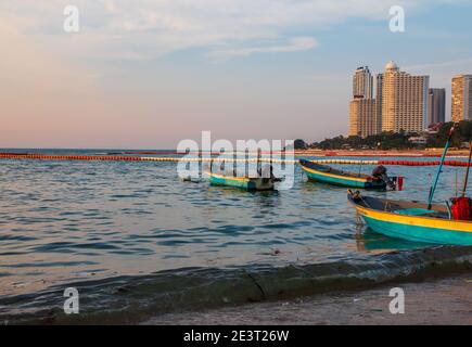 Pattaya Naklua District Chonburi Thaïlande Asie visitez la plage et Côte du golfe de Thaïlande Banque D'Images