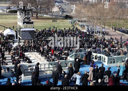 Washington, DC. 20 janvier 2021.WASHINGTON, DC - 20 JANVIER : le président des États-Unis Joe Biden prononce son discours inaugural sur le front ouest du Capitole des États-Unis le 20 janvier 2021 à Washington, DC. Au cours de la cérémonie d'inauguration d'aujourd'hui, Joe Biden devient le 46e président des États-Unis. (Photo de Tasos Katopodis/Getty Images) | utilisation dans le monde crédit : dpa Picture Alliance/Alay Live News Banque D'Images