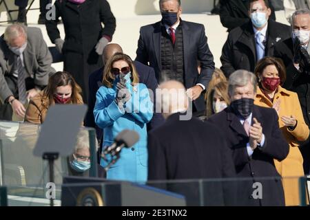 Le président des États-Unis Joe Biden prononce son discours inaugural après avoir pris le serment d'office en tant que 46e président des États-Unis au Capitole des États-Unis à Washington, DC, États-Unis, le mercredi 20 janvier 2021. Photo de Chris Kleponis / CNP/ABACAPRESS.COM Banque D'Images