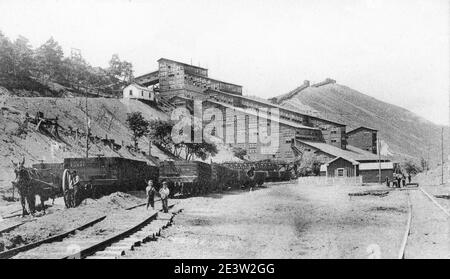 Il s'agit de la mine de charbon tunnel Ridge à Mahanoy City, en Pennsylvanie. Vers 1910 Banque D'Images